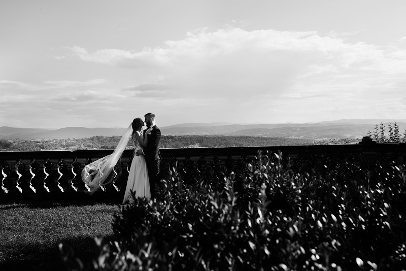 Plener ślubny w Parku w Mogilanach 7