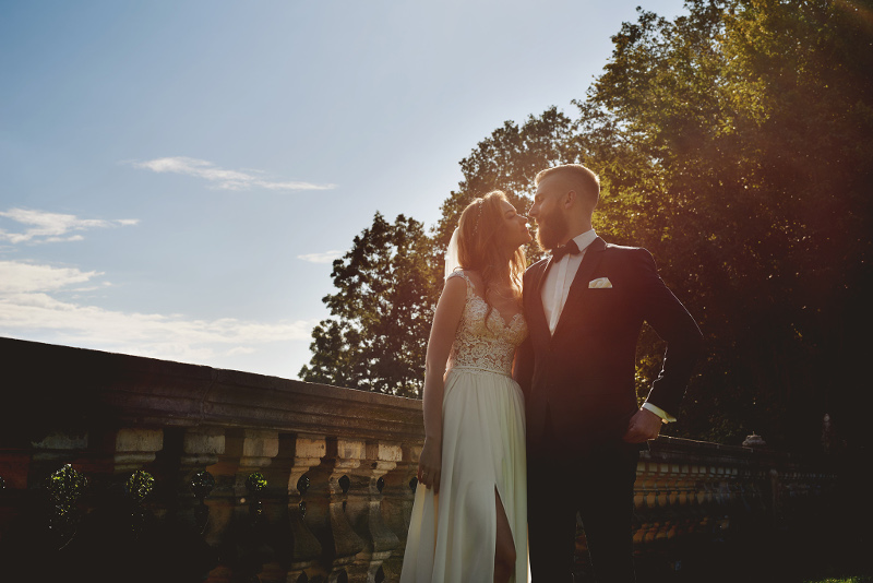 Plener ślubny w Parku w Mogilanach 8